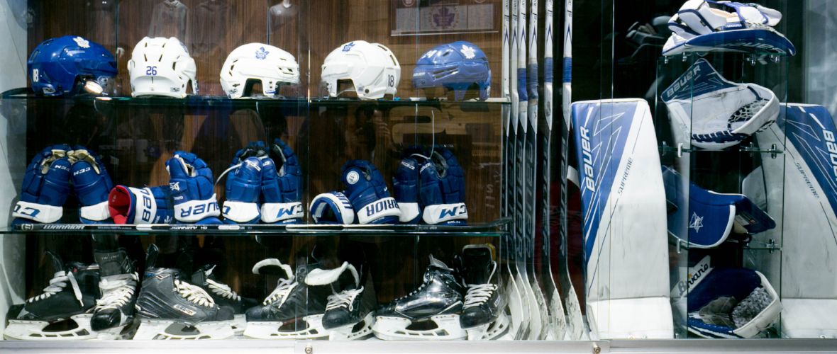 Toronto Maple Leafs – shop.realsports